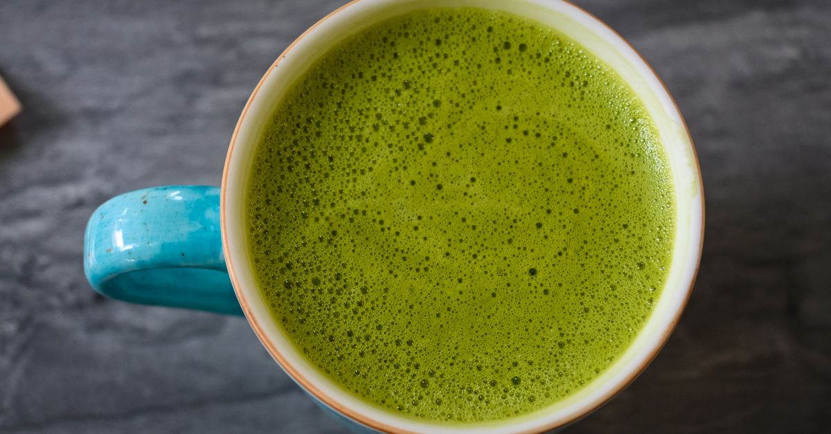 discover matcha, a powdered Japanese green tea with vegetal flavours, rich in antioxidants and ideal for drinks and recipes.