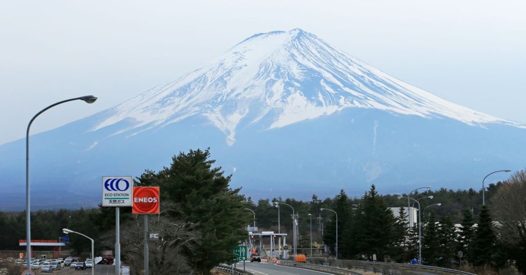 découvrez le mont fuji, emblème du japon : son histoire, ses paysages spectaculaires et les meilleurs conseils pour préparer votre visite.