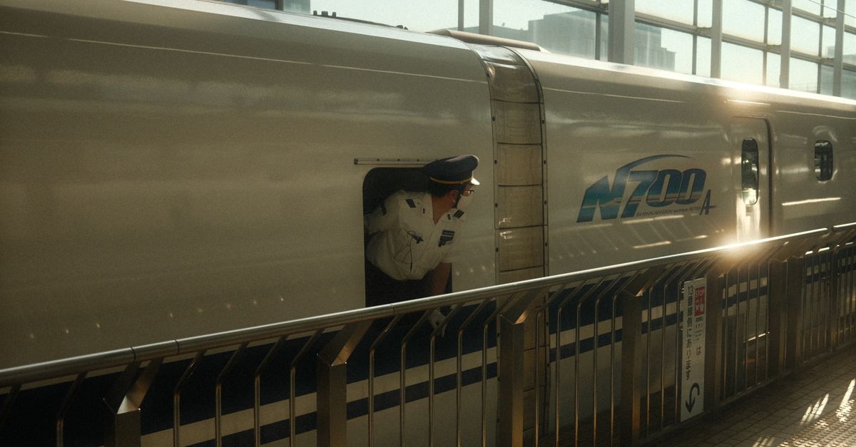 découvrez le shinkansen, le train à grande vitesse japonais réputé pour sa rapidité, sa ponctualité et son confort exceptionnel.
