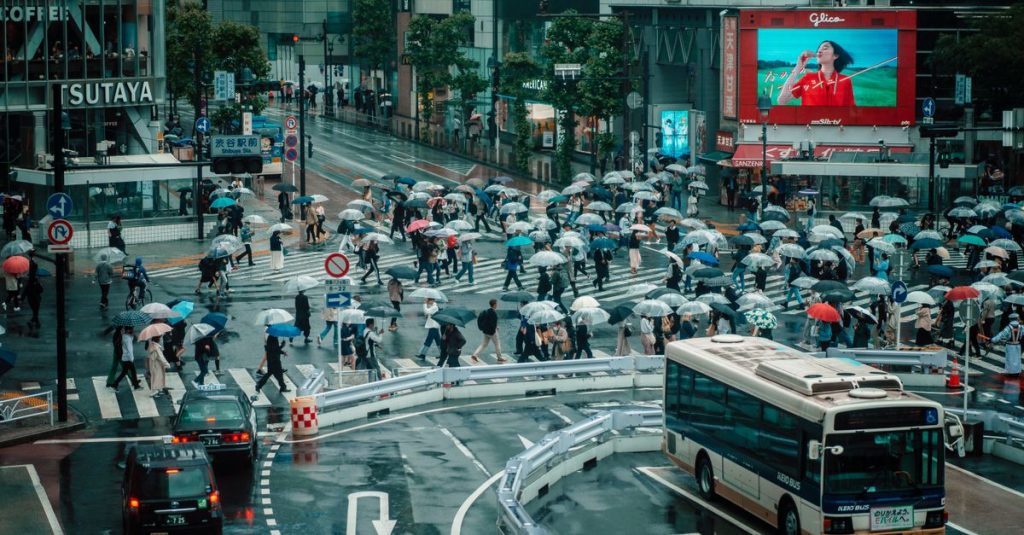 découvrez la météo à tokyo mois par mois : températures, précipitations et saisons pour choisir la meilleure période pour votre voyage.