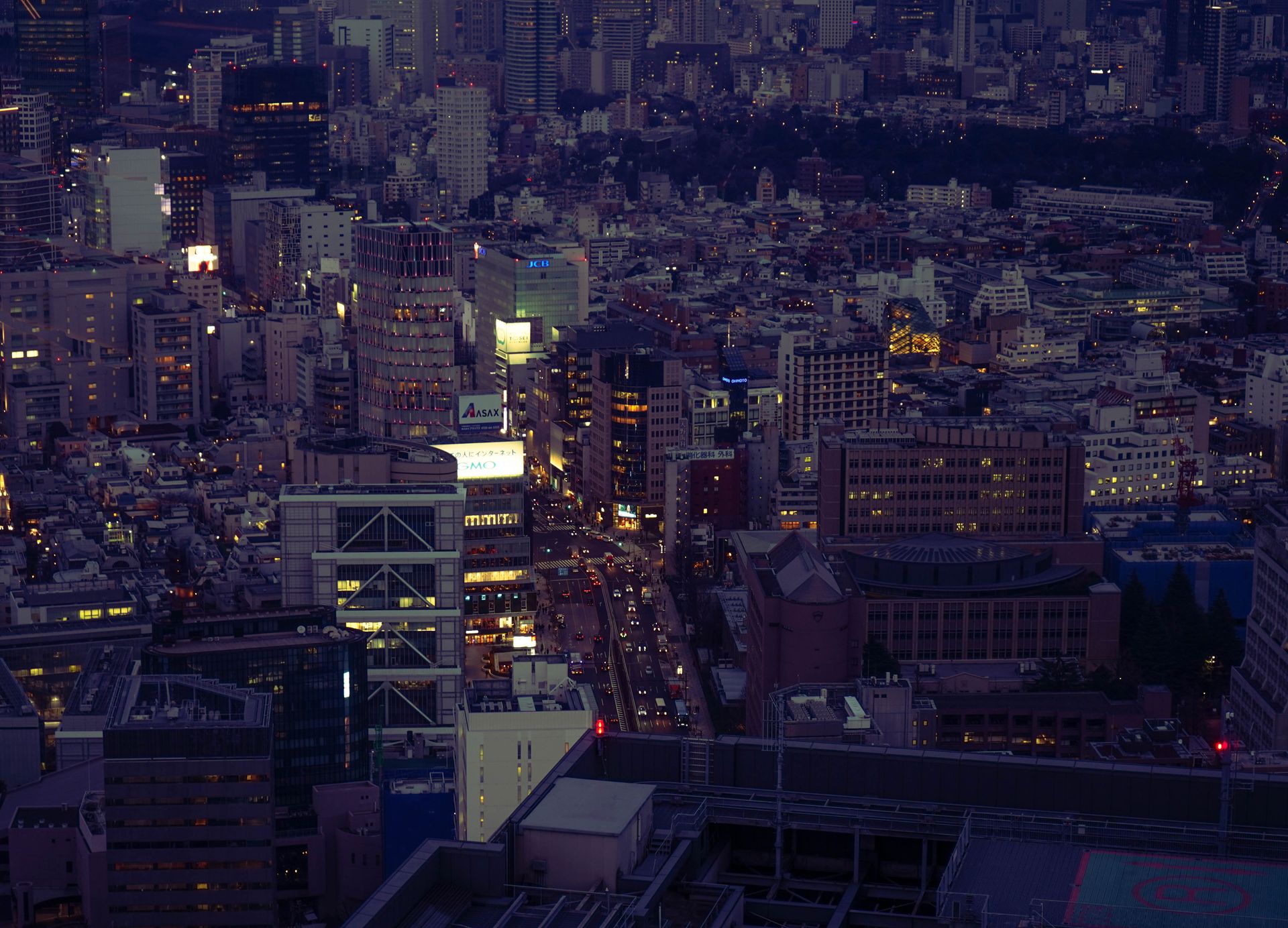 Tokyo night