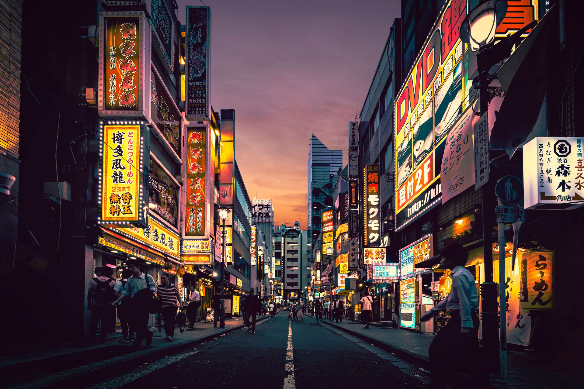 Vue paisible d'un temple à Tokyo